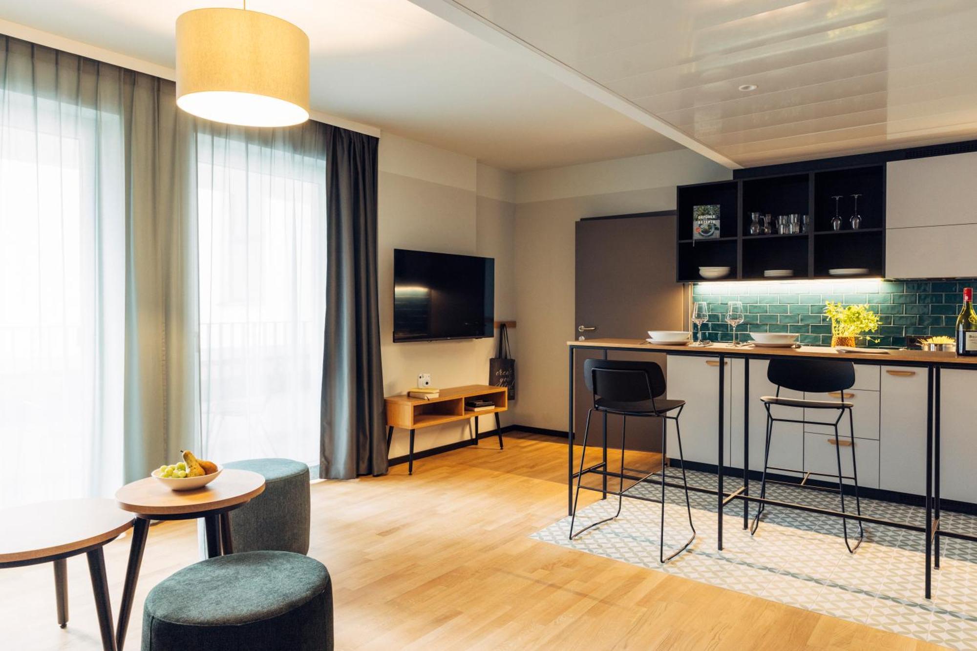 Harry'S Home Villach Hotel & Apartments Exterior photo